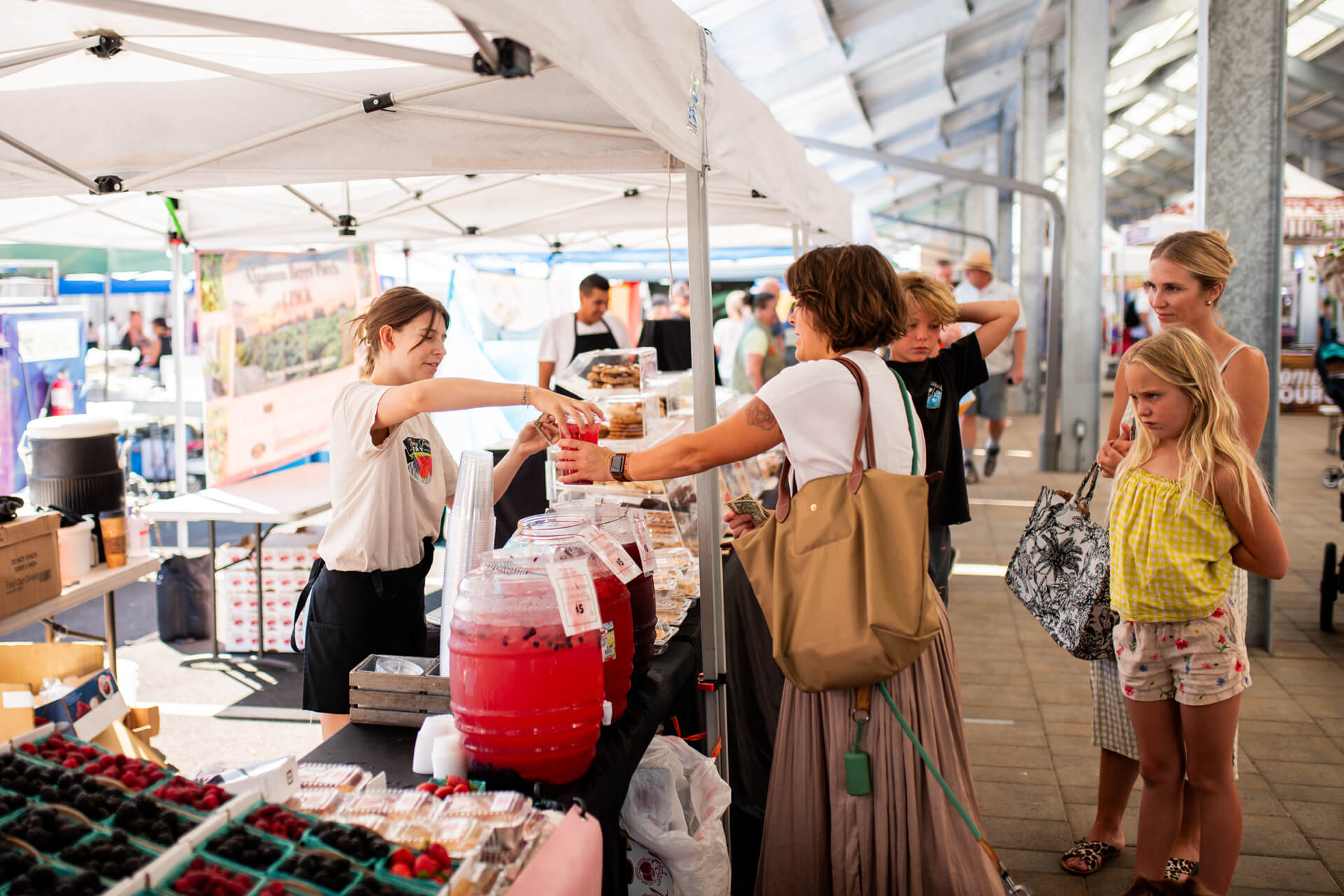 Washington State Farmers Markets: Where to Buy Fruit & Produce