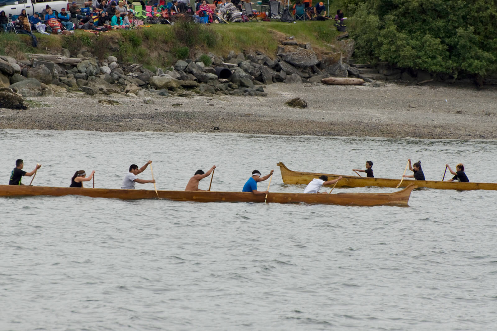 Buckskins canoe race