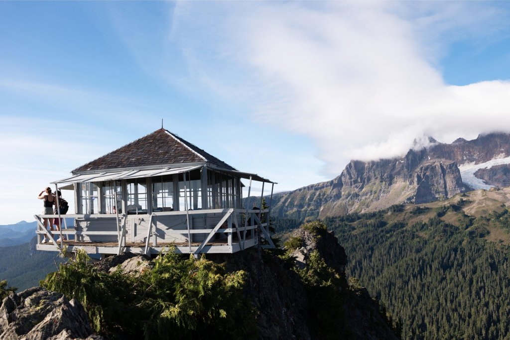 A fire tower lookout in Washington State