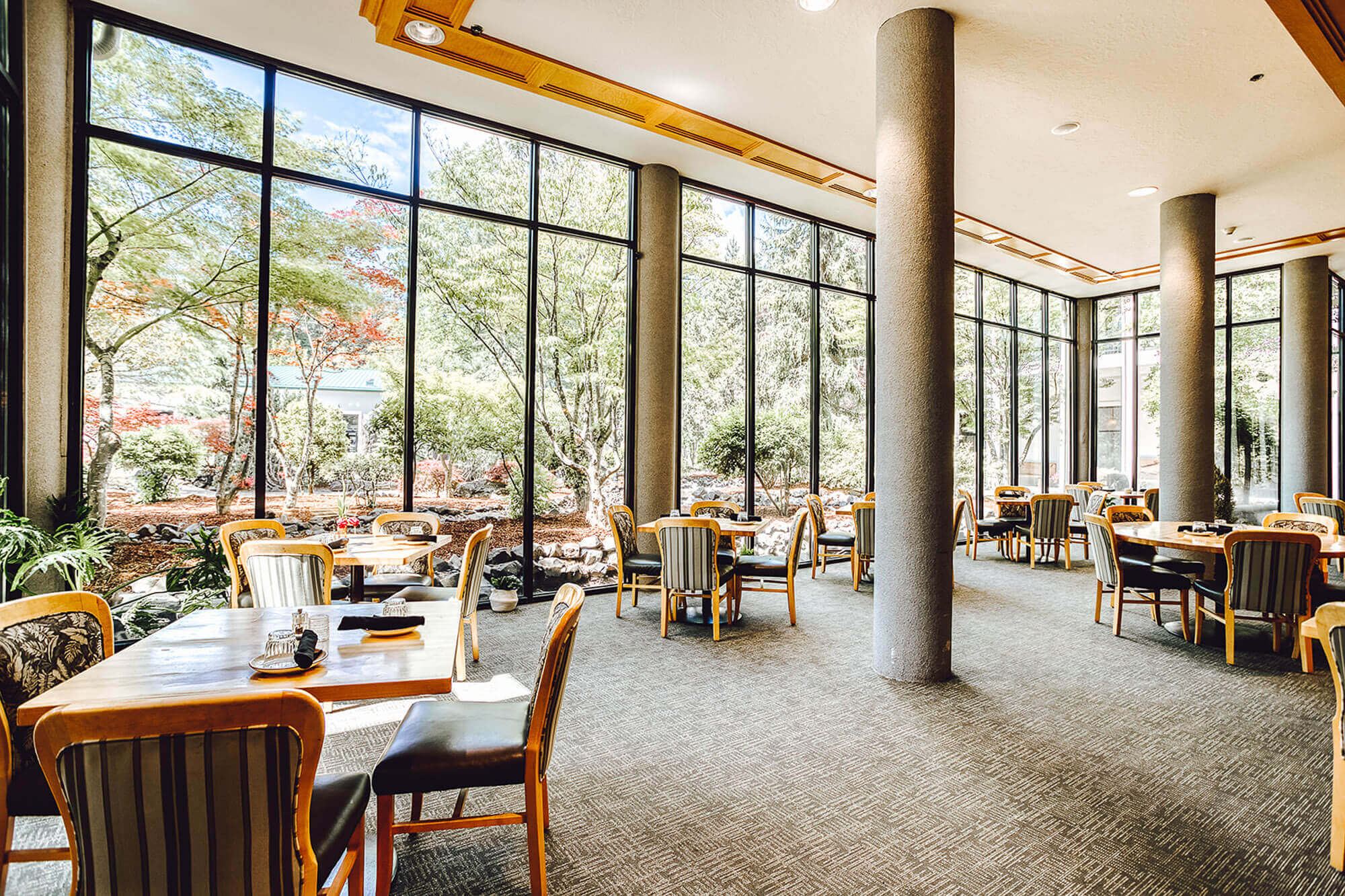 Bonneville Hot Springs Resort & Spa: A Pacific Northwest Getaway